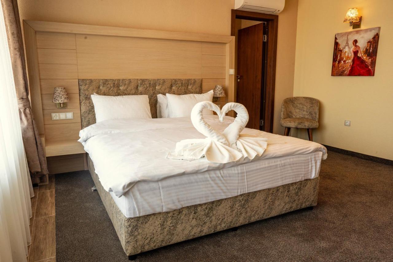 Boutique hotel Provence Бутик хотел Прованс Петріч Екстер'єр фото